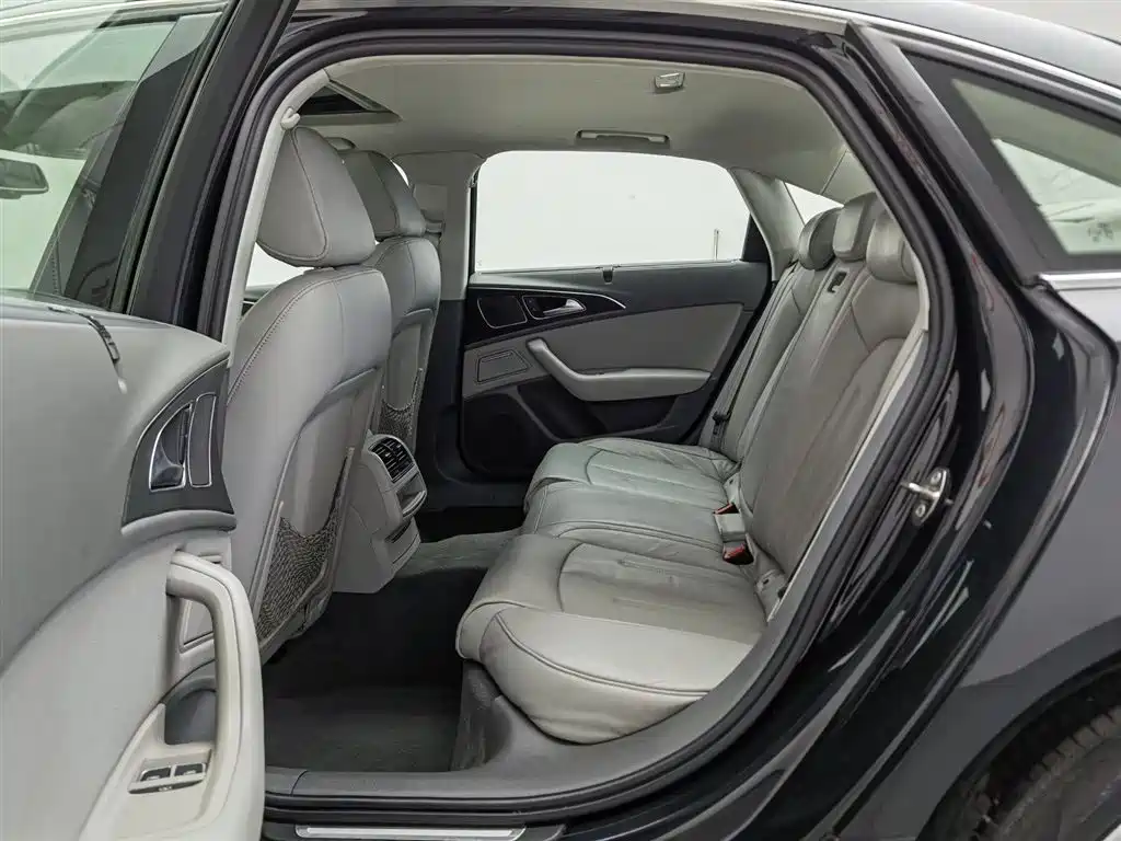 Audi A6L 2014 — фото 15
