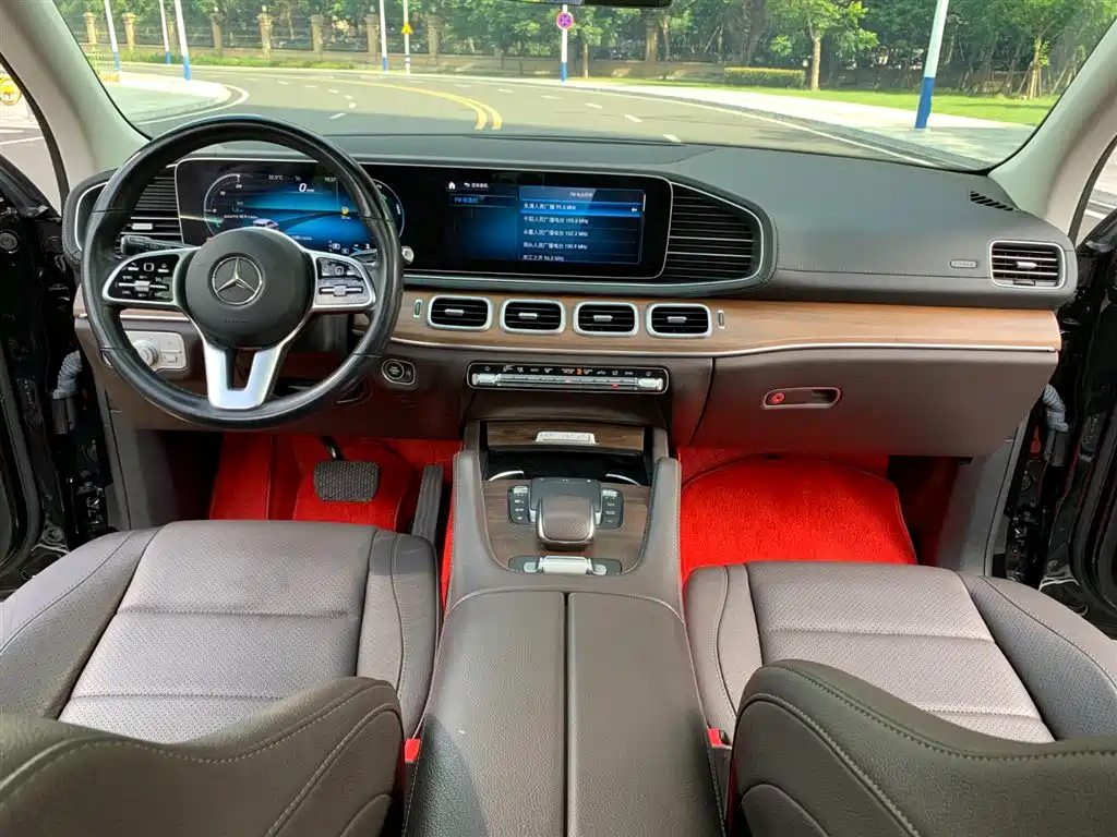 Mercedes-Benz GLE 2021 — фото 15
