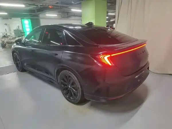 Arcfox Alpha S 2023