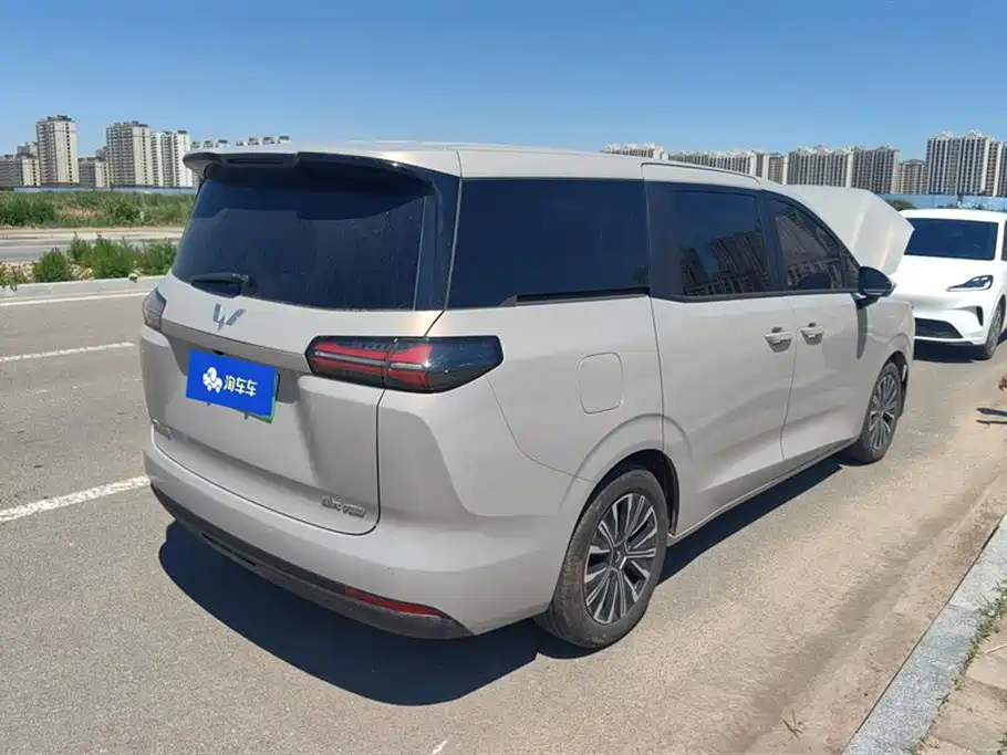 Wuling Starlight 730 EV 2026 — фото 3