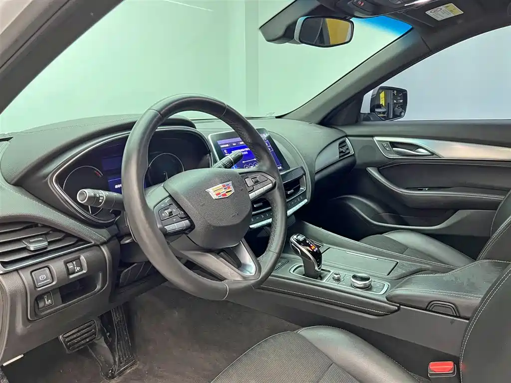 Cadillac CT5 2021 — фото 14