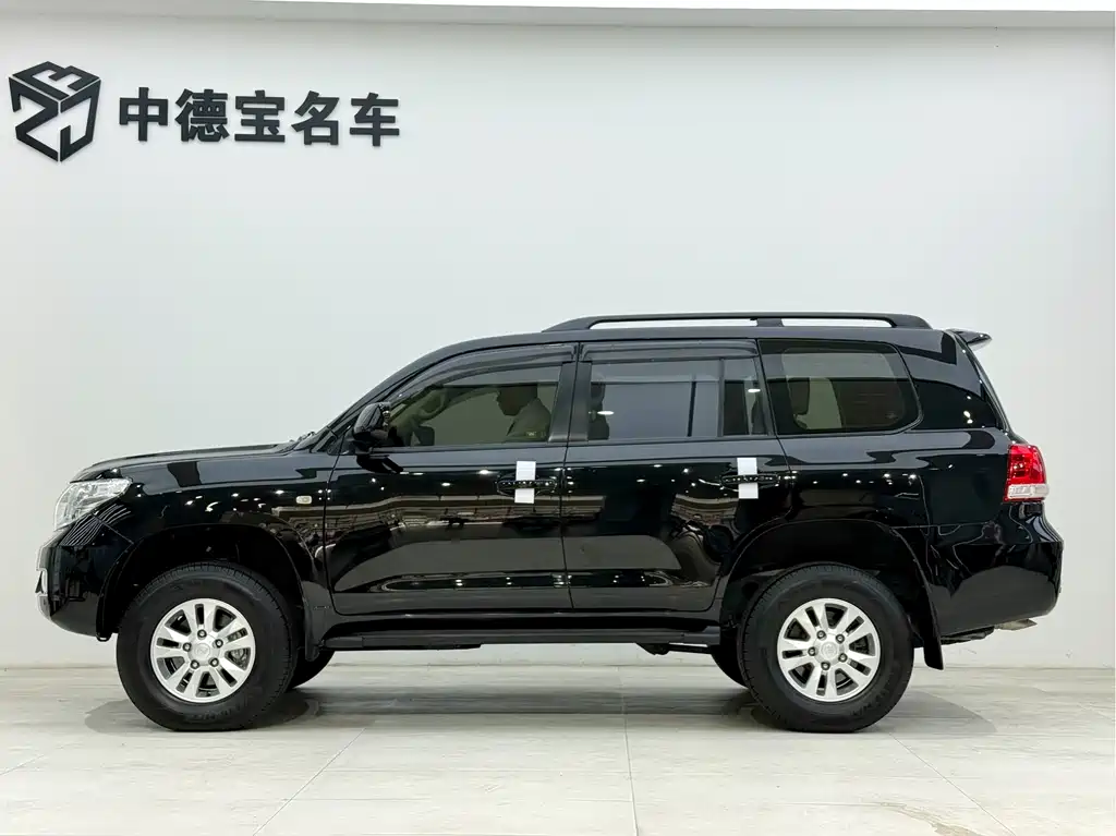 Toyota Land Cruiser 2008 — фото 3