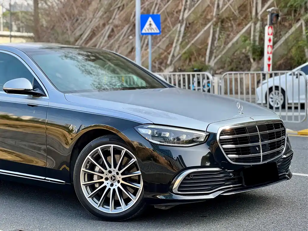 Mercedes-Benz S-Class 2023 — фото 4