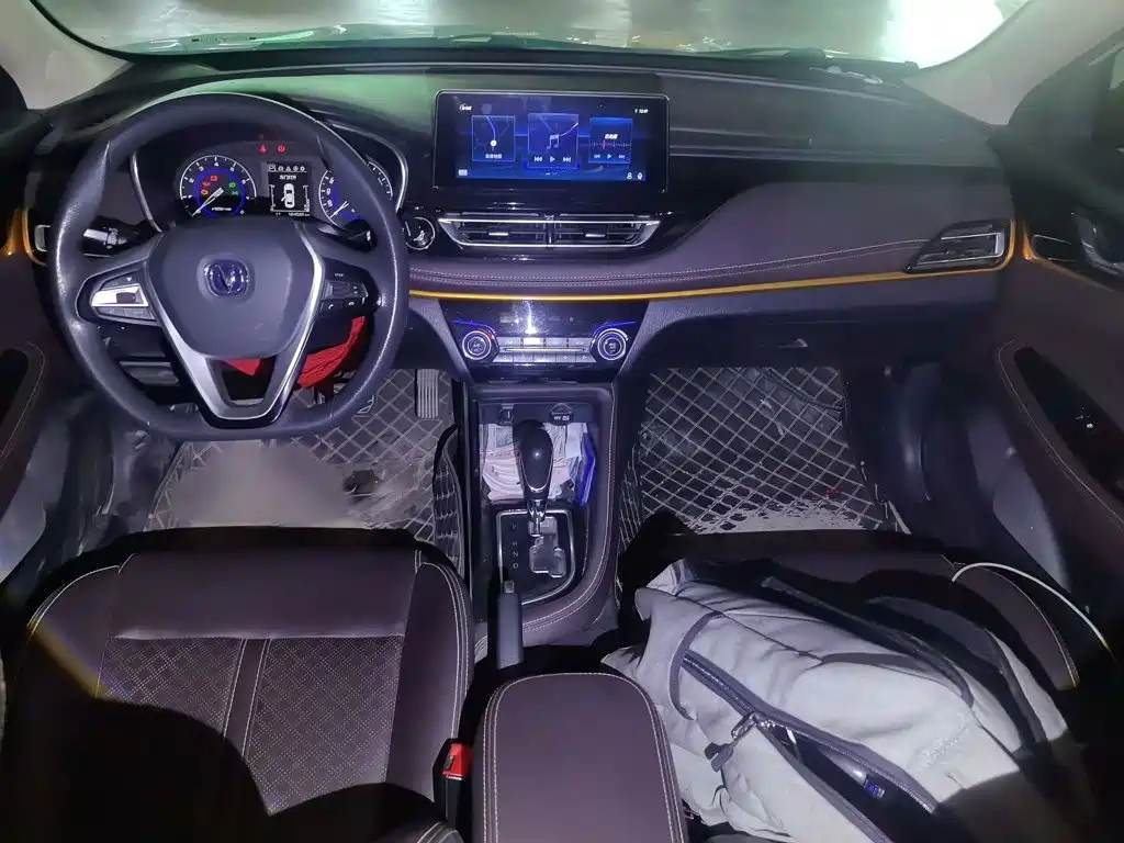 Changan Eado DT 2019 — фото 13