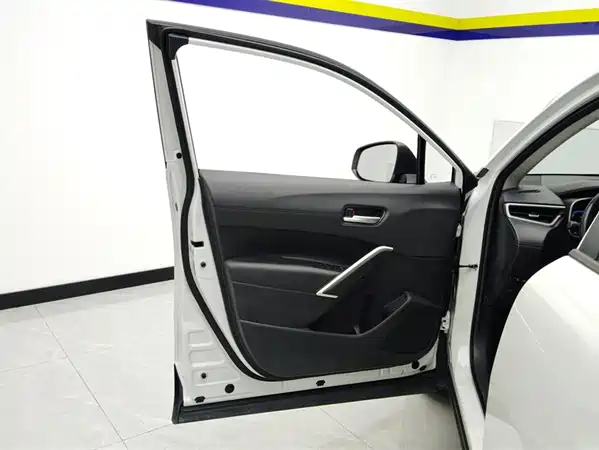 Toyota Frontlander 2023