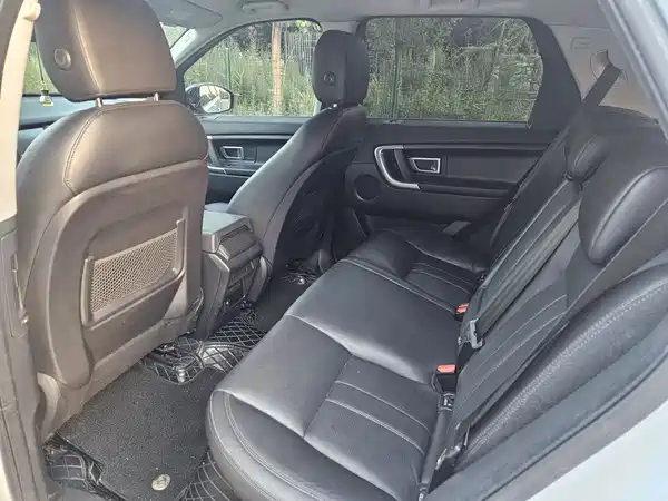 Land Rover Discovery Sport 2017