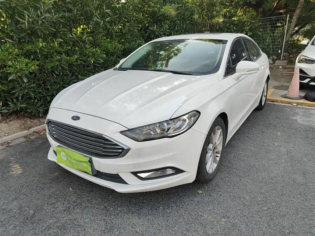 Ford Mondeo 2018 — фото 2
