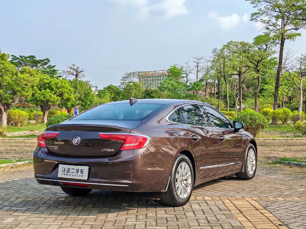 Buick LaCrosse 2017 — фото 4