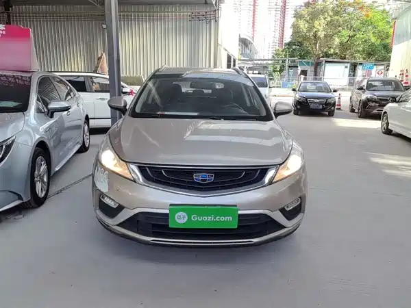 Geely Emgrand GS 2016