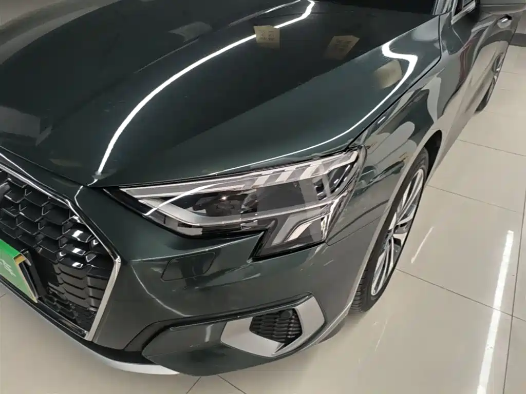 Audi A3 2021 — фото 24