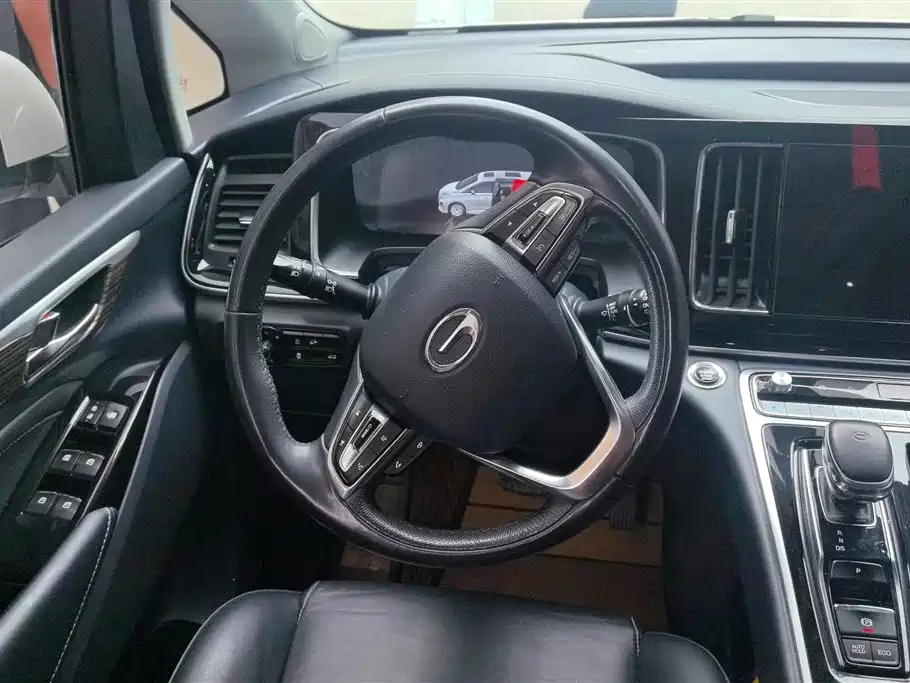 GAC Motor Trumpchi M8 2022 — фото 15
