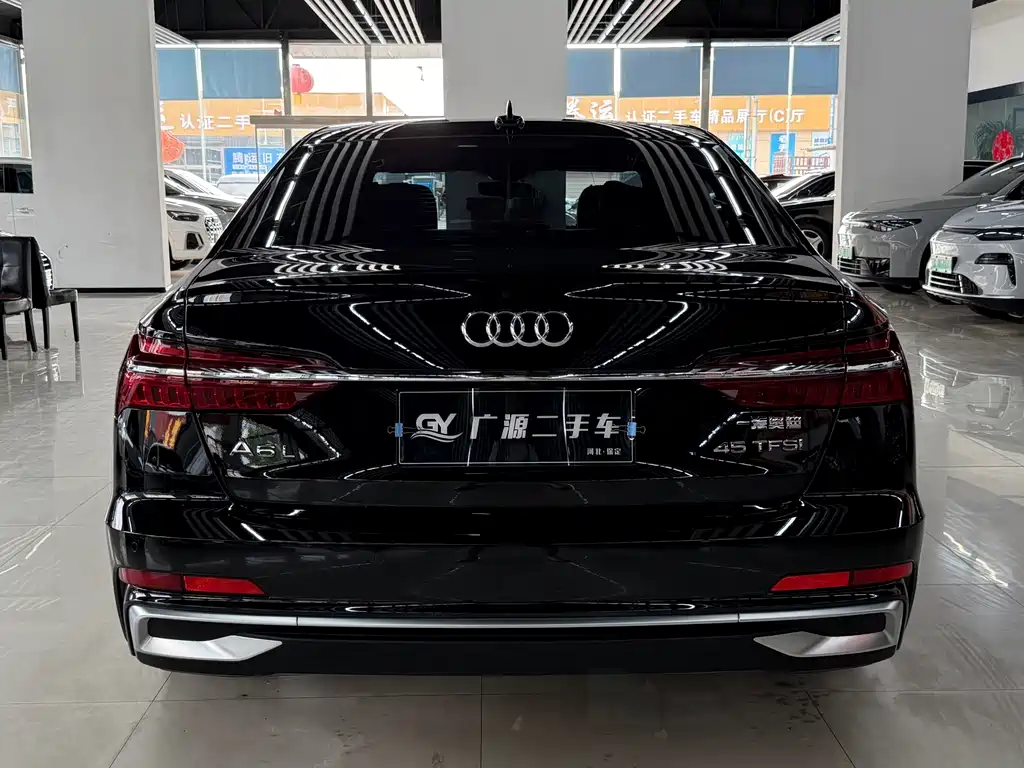 Audi A6L 2025