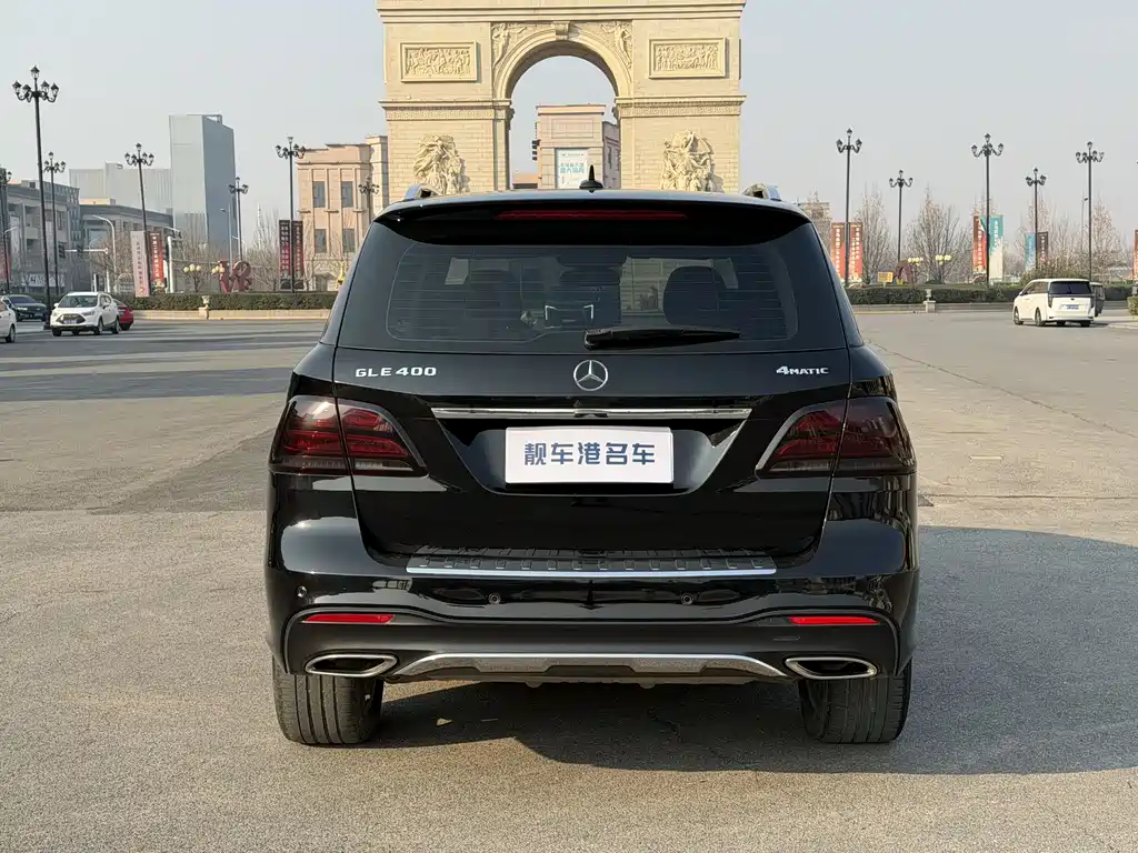 Mercedes-Benz GLE 2018 — фото 15