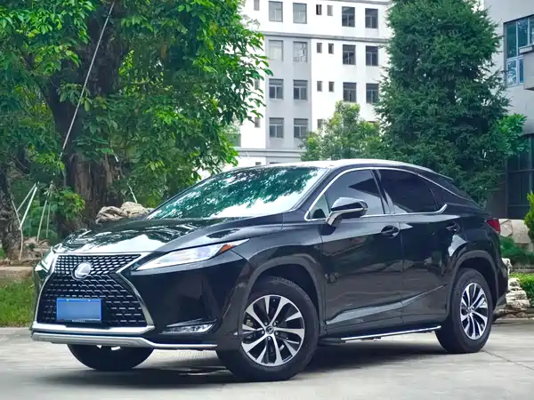 Lexus RX 2022