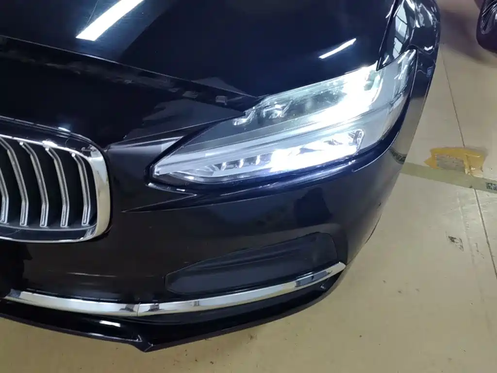 Volvo S90 2022 — фото 24