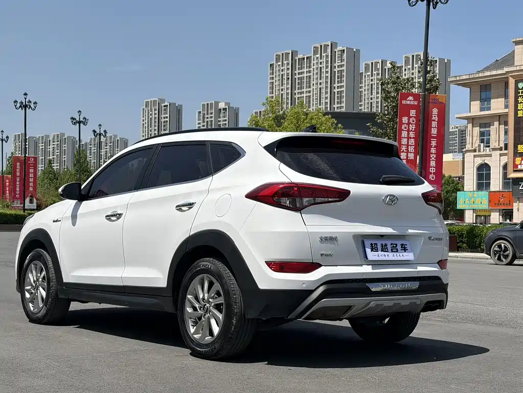 Hyundai Tucson 2018 — фото 14