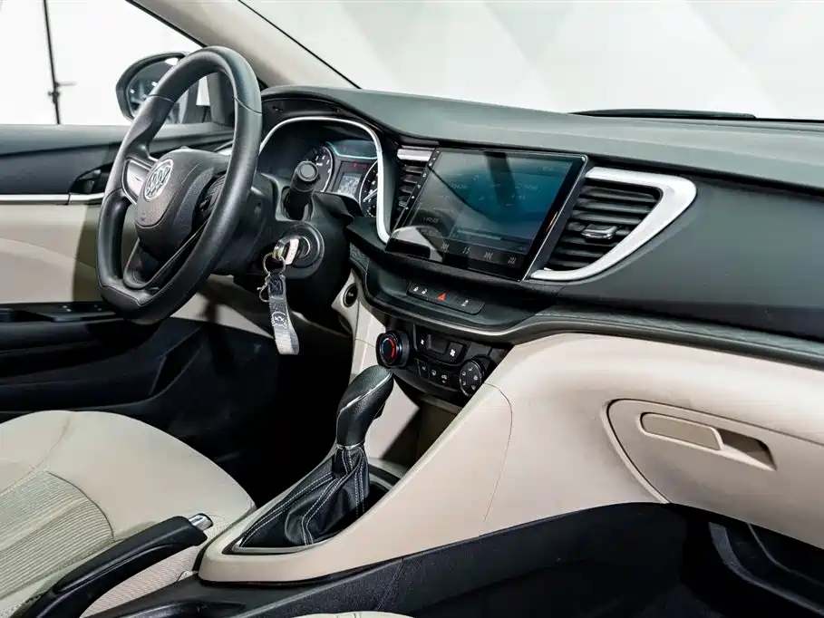 Buick Excelle 2017 — фото 16