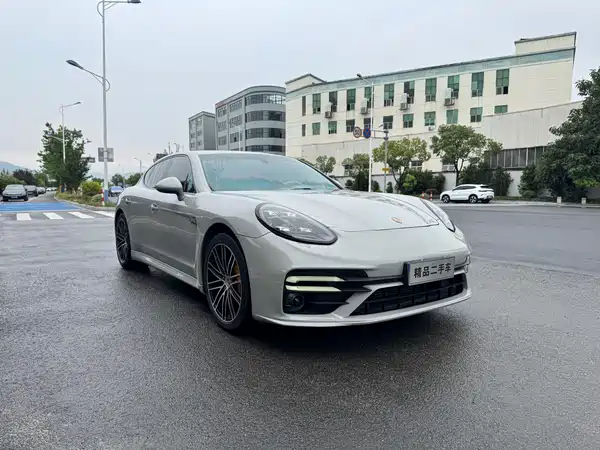 Porsche Panamera 2010