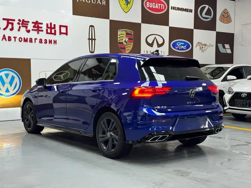 Volkswagen Golf 2023