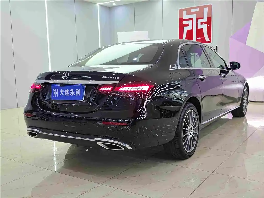 Mercedes-Benz E-Class 2021