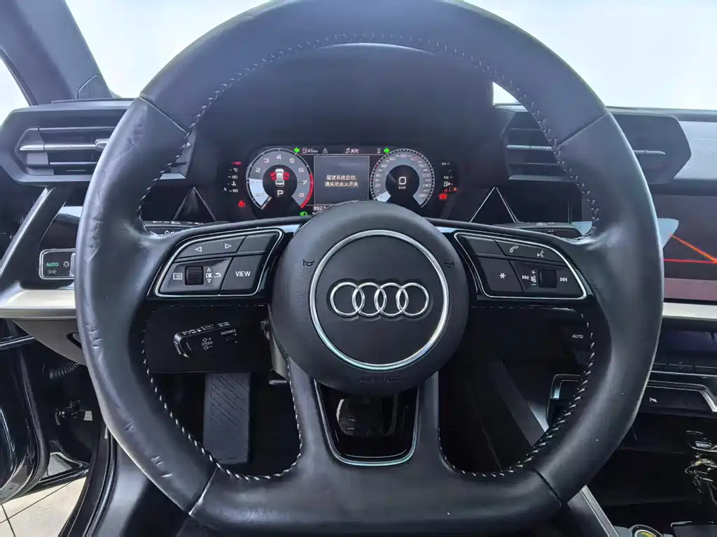 Audi A3 2022 — фото 12