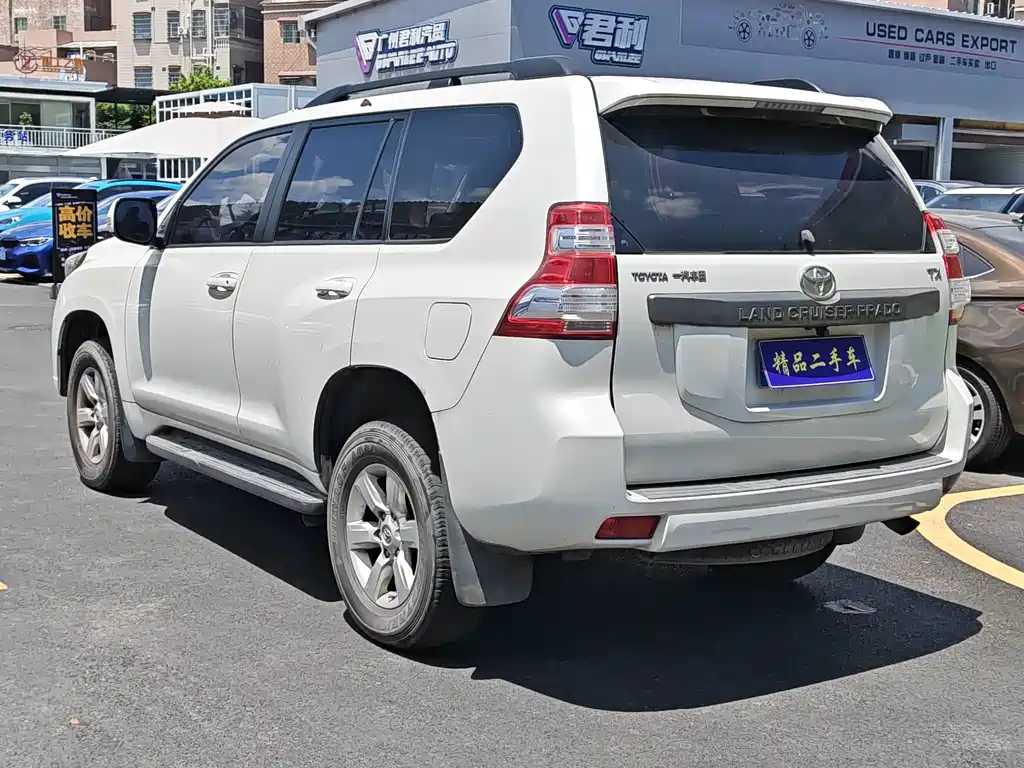 Toyota Prado 2017 — фото 4