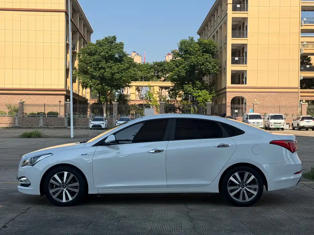 Hyundai Mistra 2016 — фото 7