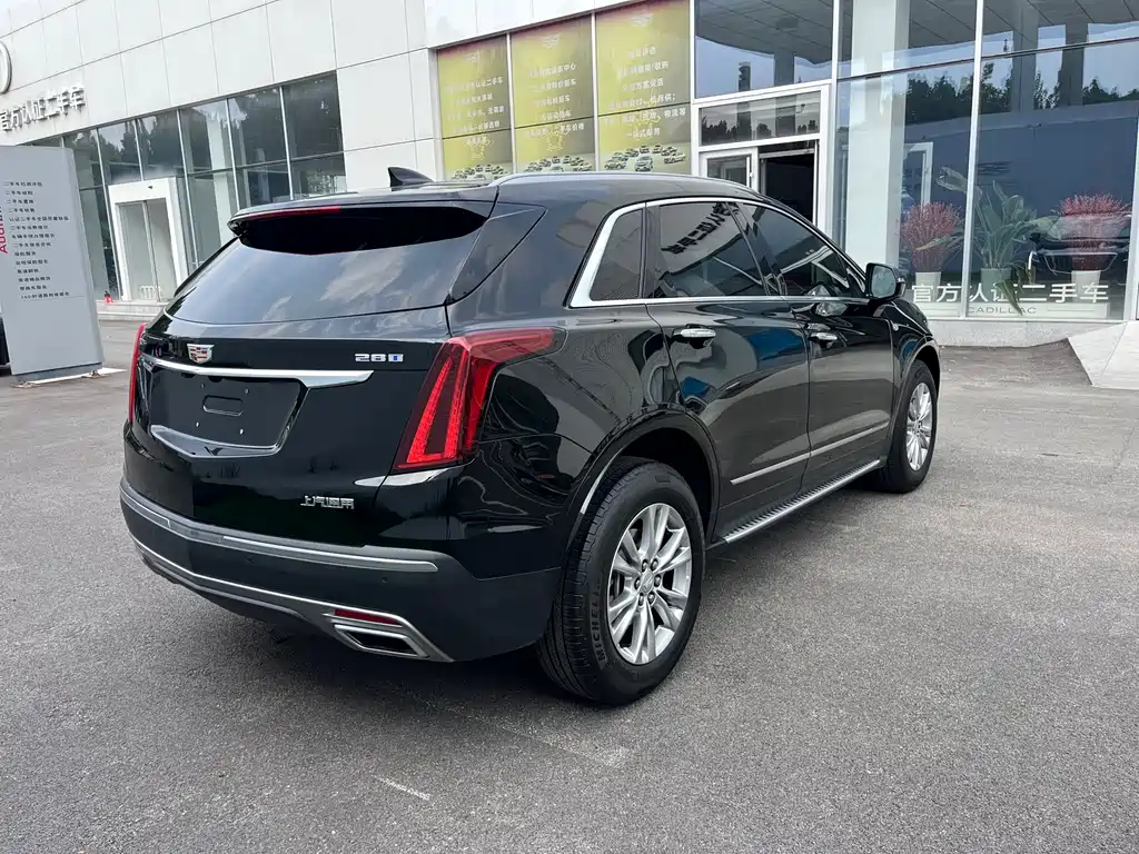 Cadillac XT5 2024 — фото 14