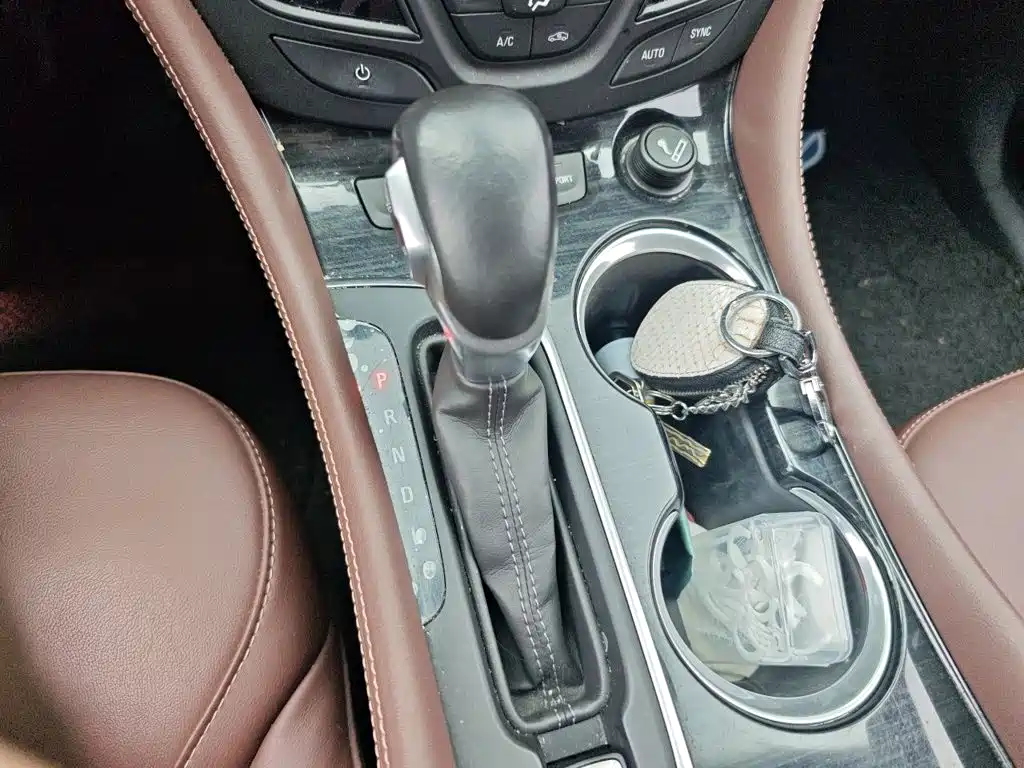 Buick Envision Plus 2019 — фото 7