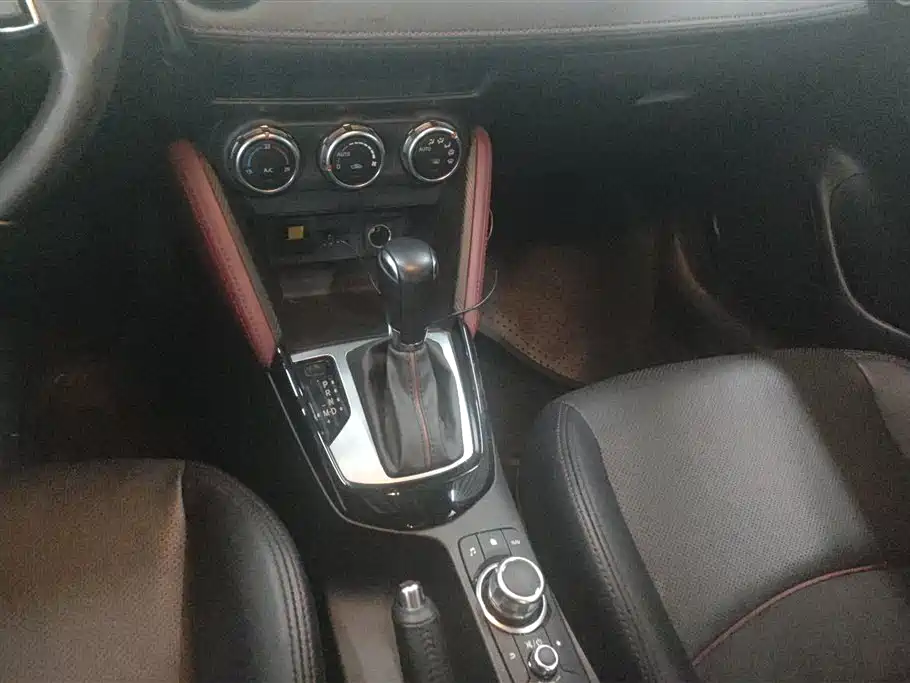Mazda CX-3 2018 — фото 16