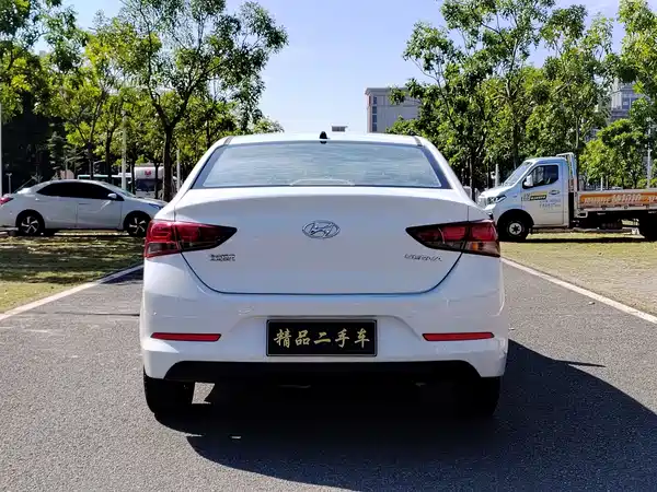 Hyundai Verna 2017
