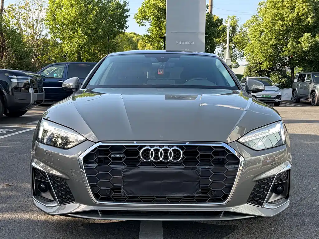 Audi A5 2023 — фото 2