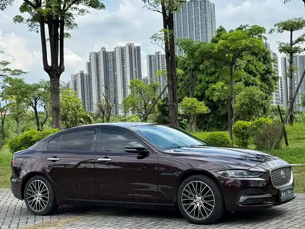 Jaguar XEL 2021