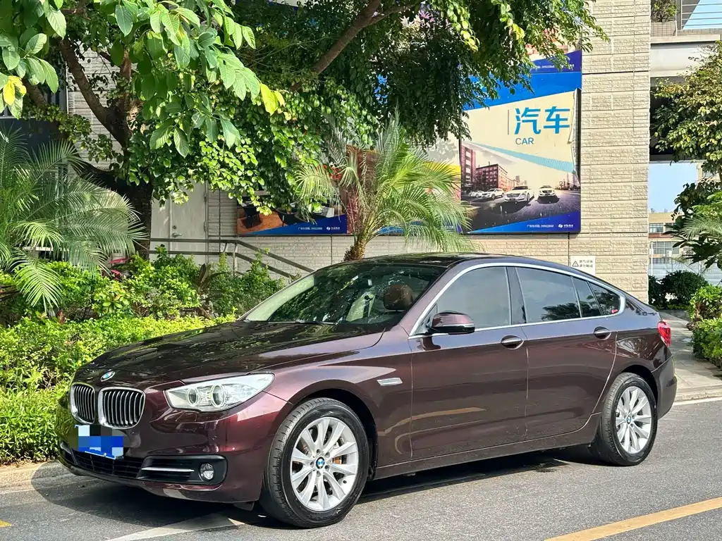 BMW 5 Series GT 2015