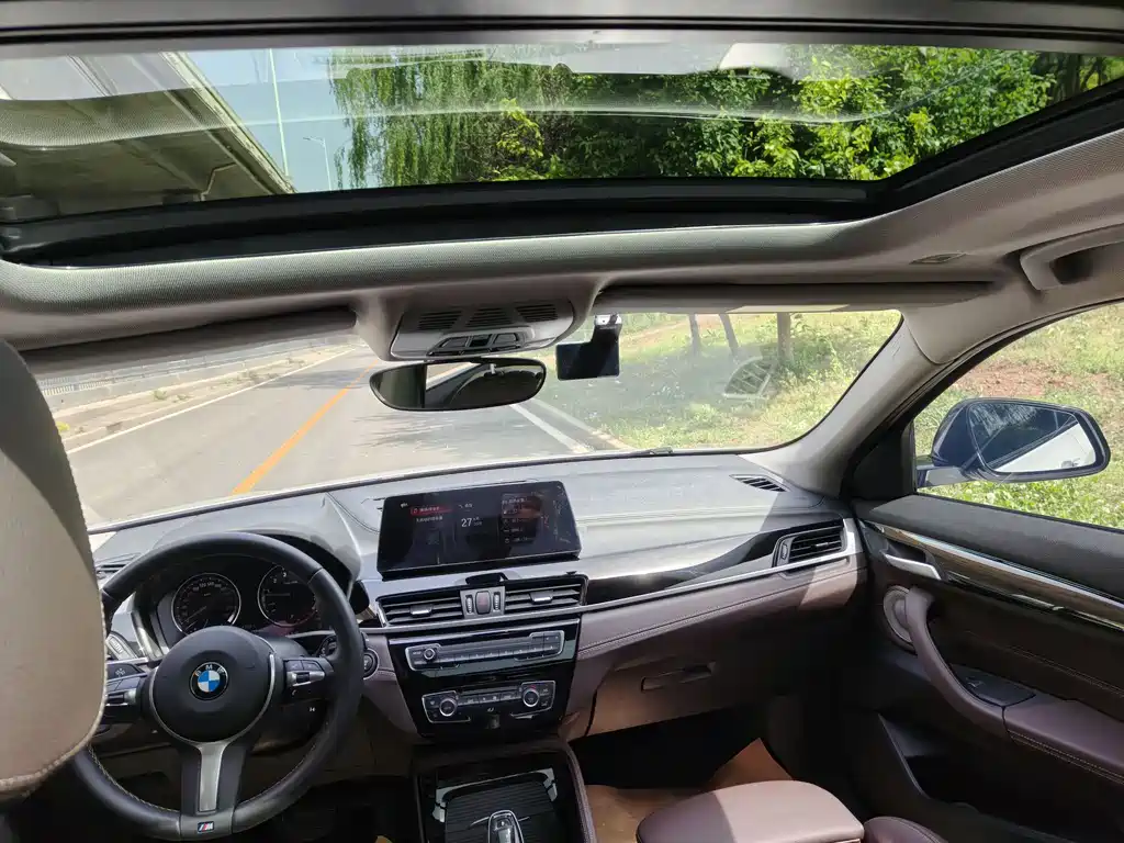 BMW X2 2023 — фото 16