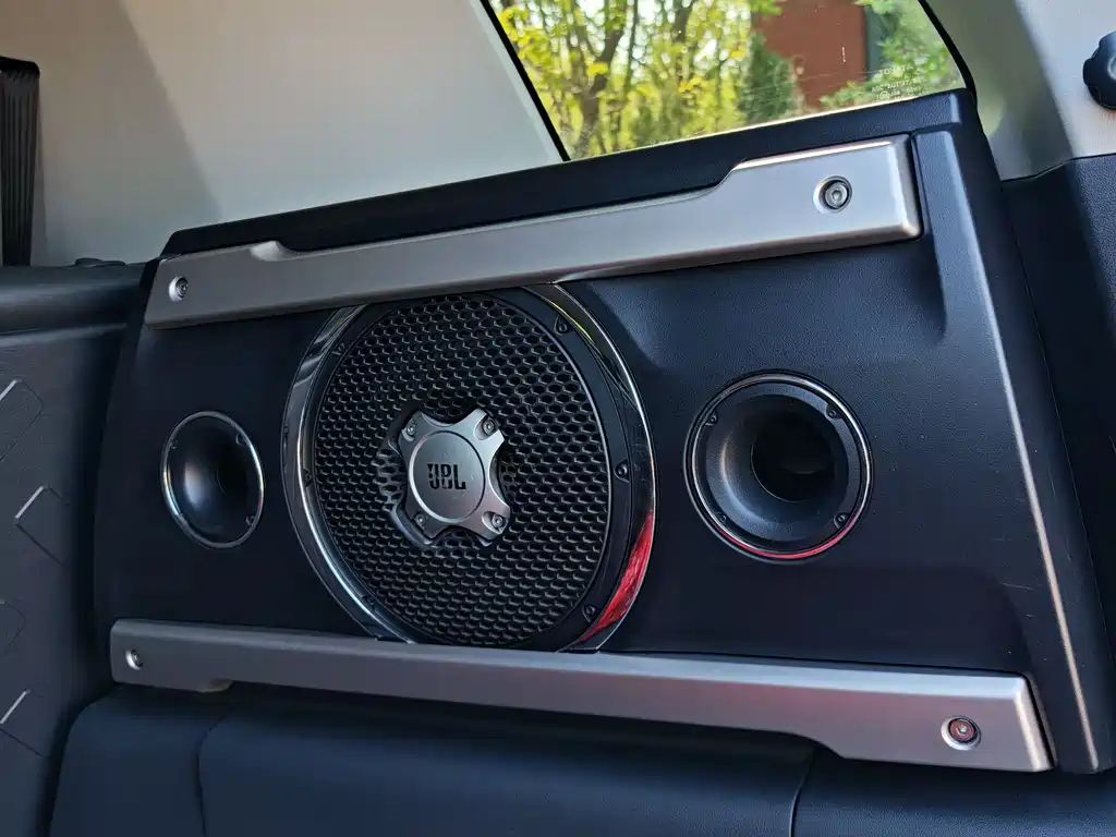 Toyota FJ Cruiser 2018 — фото 23