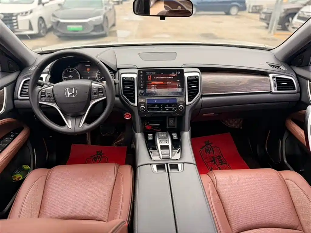 Honda UR-V 2017 — фото 6