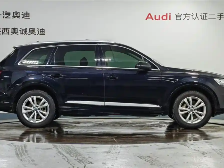 Audi Q7 2020 — фото 3