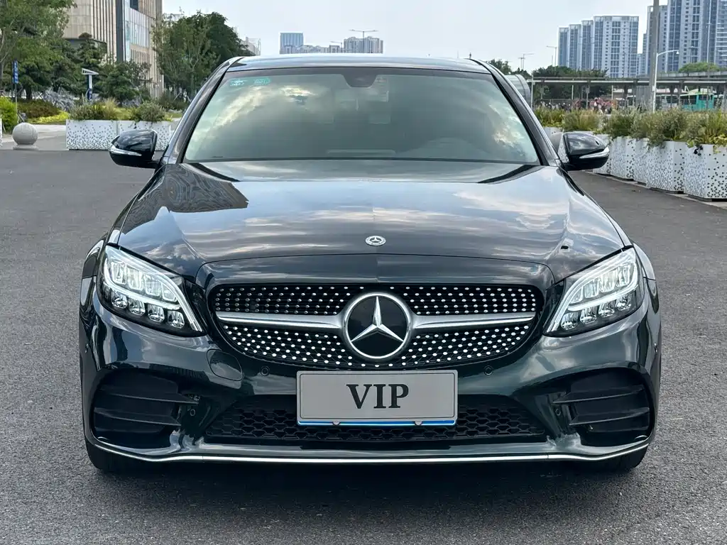Mercedes-Benz C-Class 2020