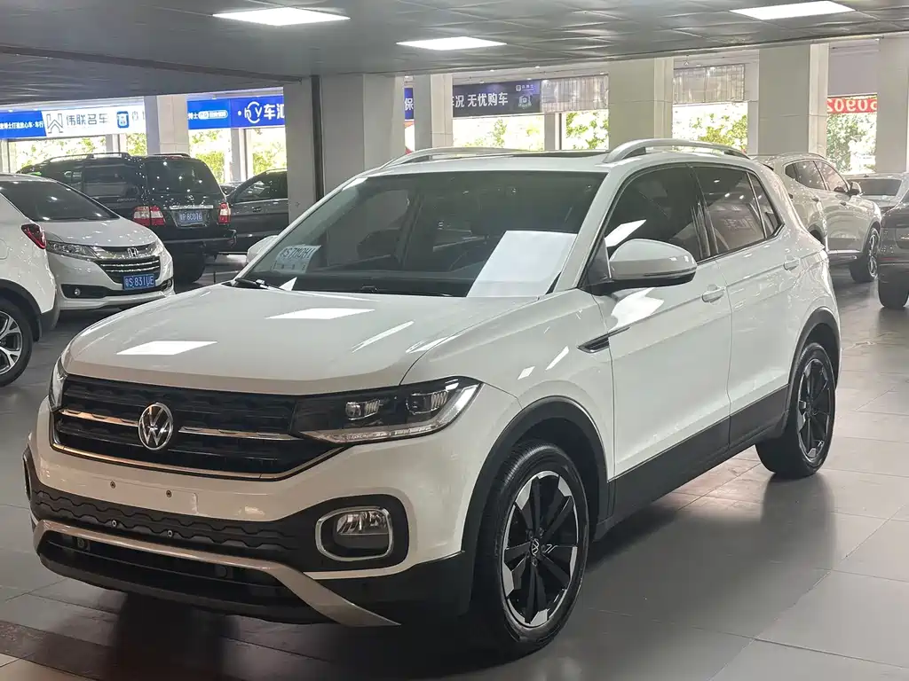 Volkswagen Tacqua 2022