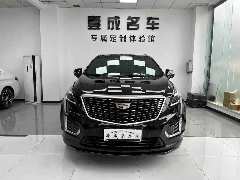 Cadillac XT5 2022 — фото 2
