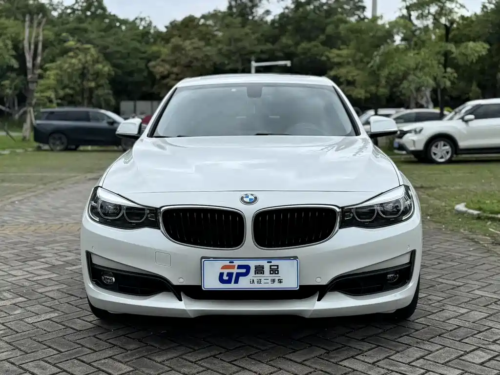 BMW 3 Series GT 2018 — фото 2