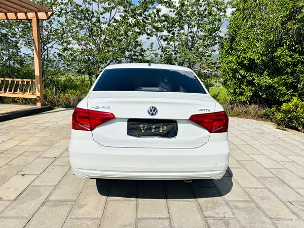 Volkswagen Jetta 2019