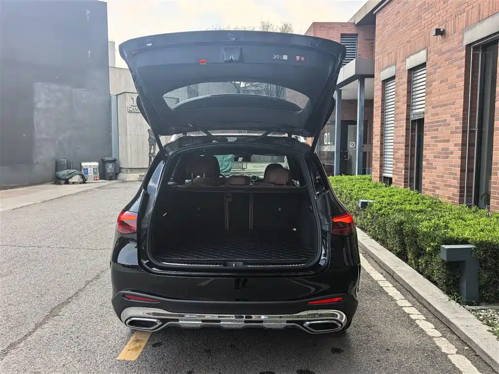 Mercedes-Benz GLC 2023 — фото 10