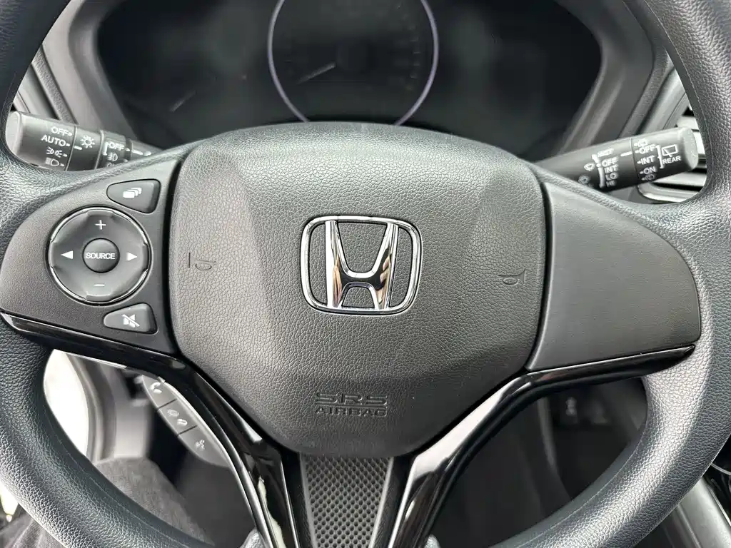 Honda Vezel 2022 — фото 13