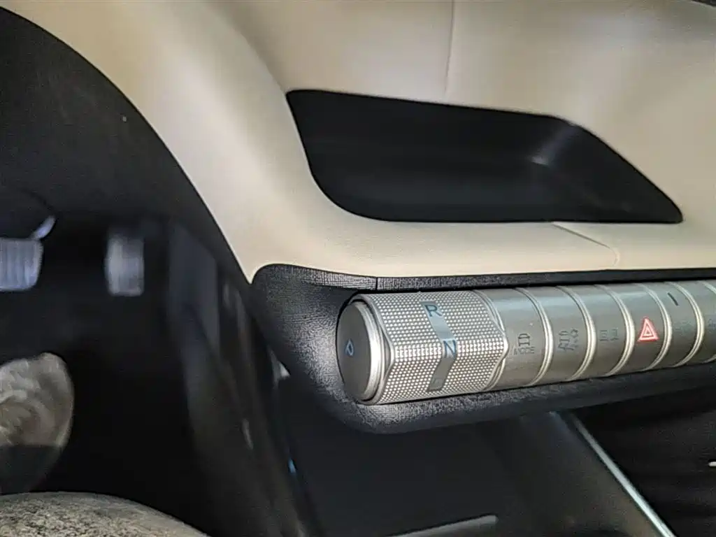 BYD Dolphin 2023 — фото 14