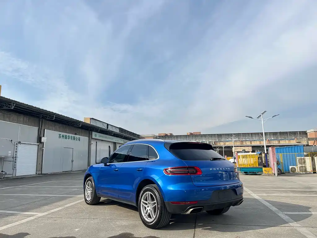 Porsche Macan 2017 — фото 5