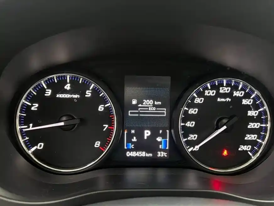 Mitsubishi Outlander 2022 — фото 11