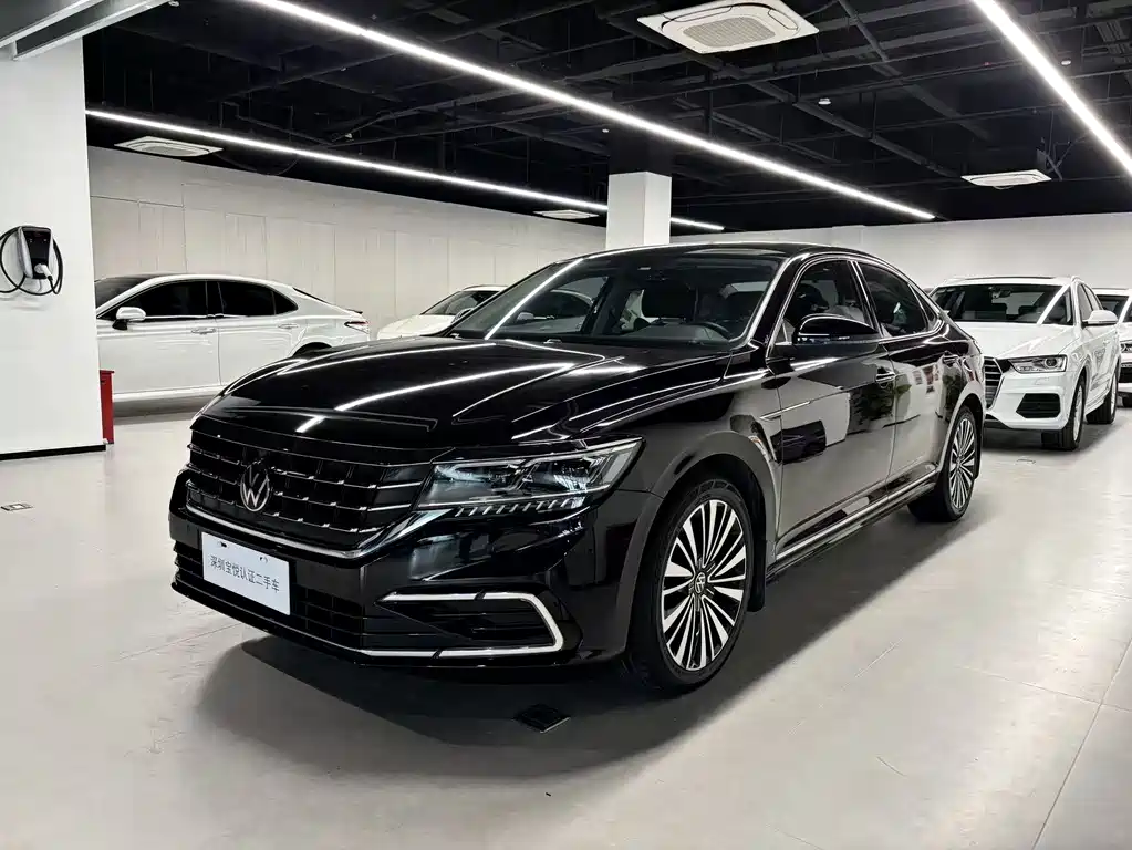 Volkswagen Passat 2021 — фото 1