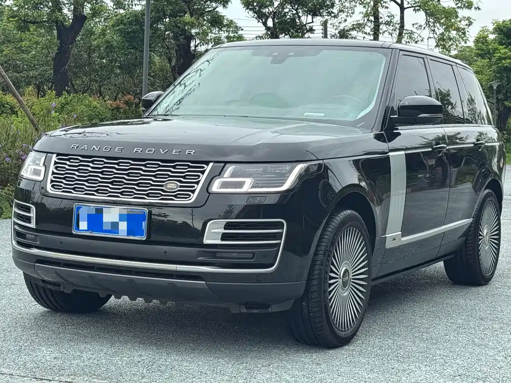 Land Rover Range Rover 2021 — фото 1
